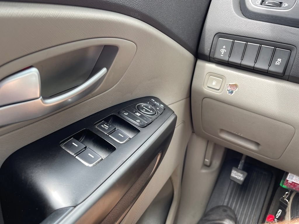 2018 Kia Sedona LX