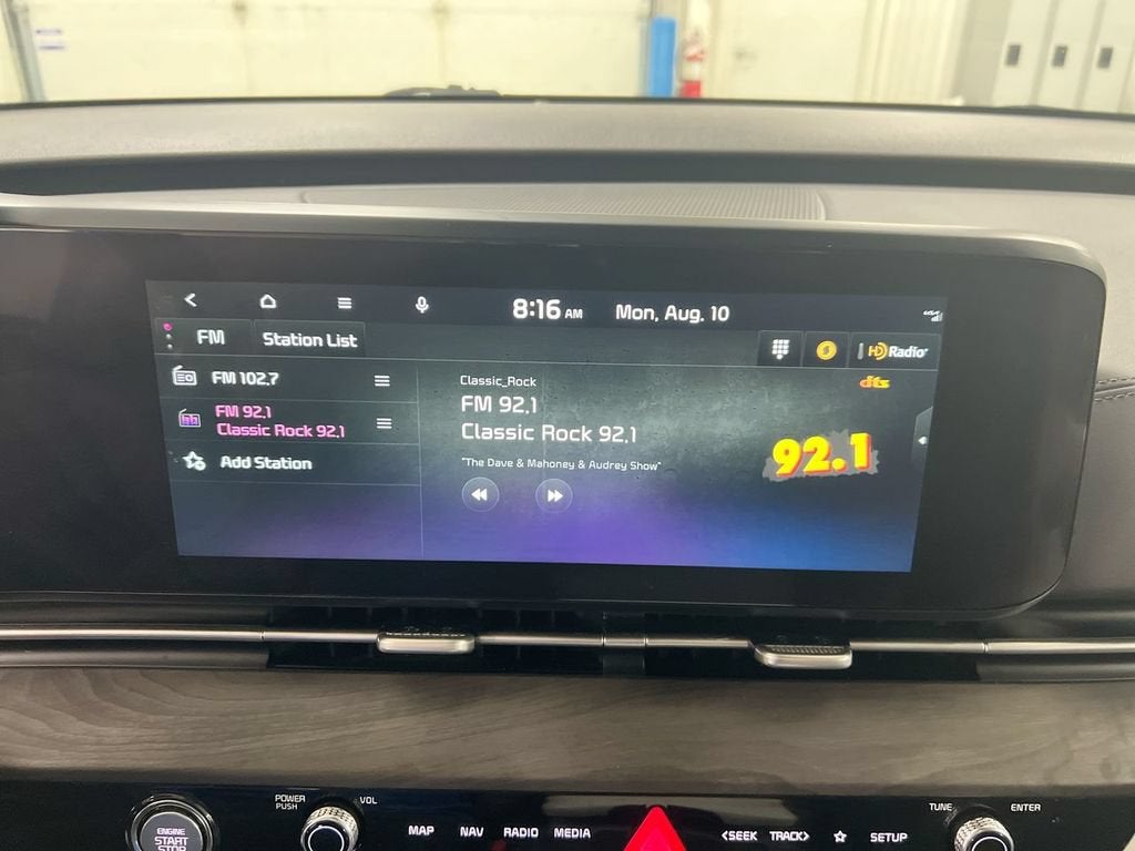 2024 Kia Carnival SX