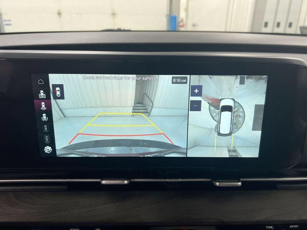 2024 Kia Carnival SX