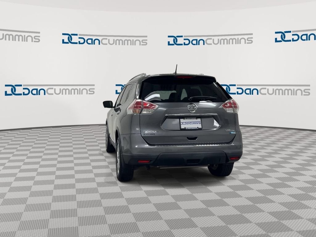 2016 Nissan Rogue SV