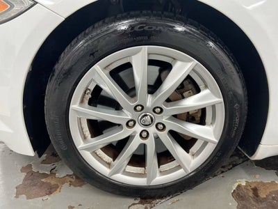 2012 Jaguar XF Base