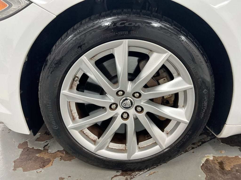 2012 Jaguar XF Base