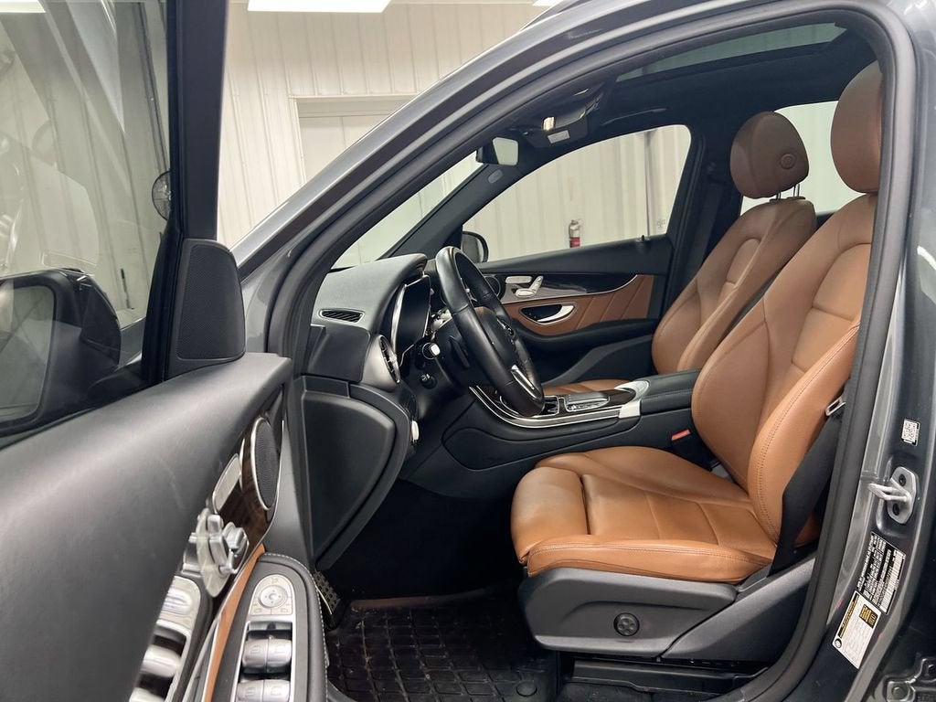 2022 Mercedes-Benz GLC GLC 300