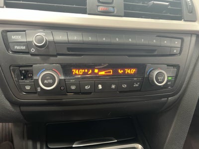 2015 BMW 3 Series 320i