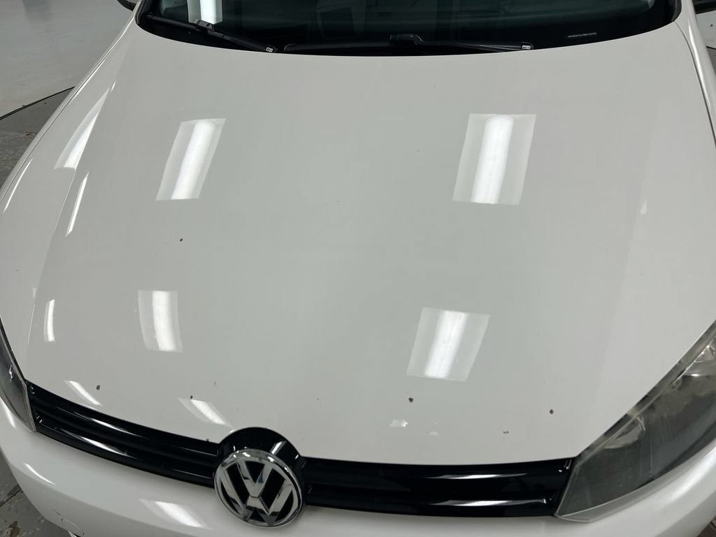 2011 Volkswagen Golf Base