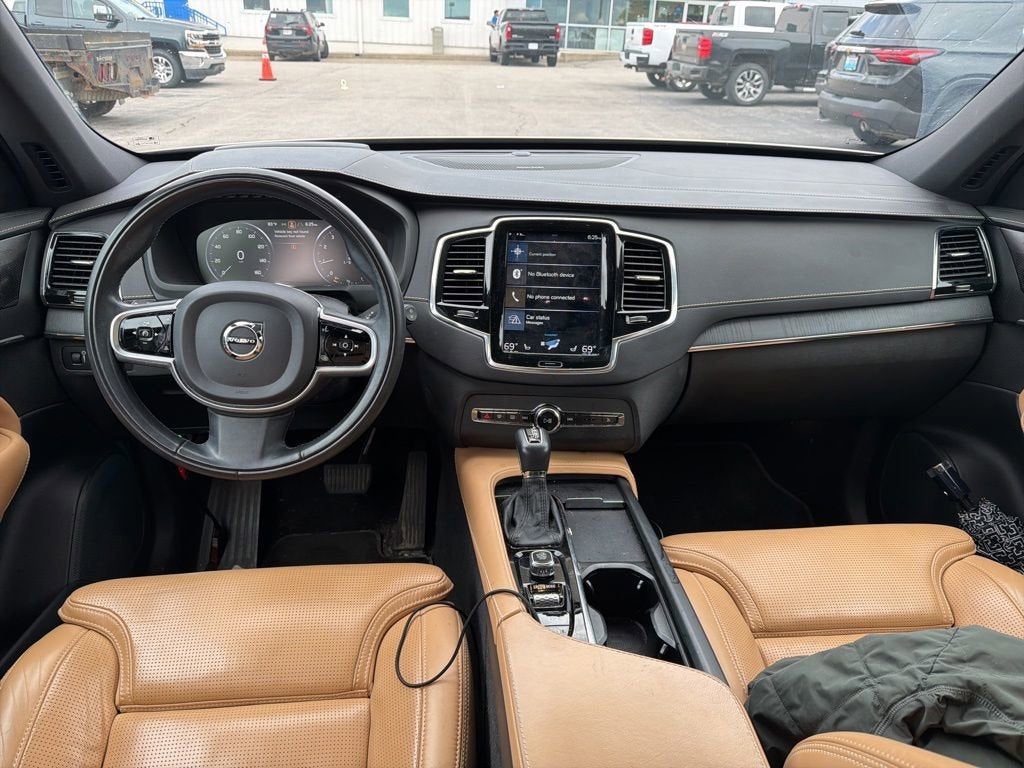 2021 Volvo XC90 Inscription