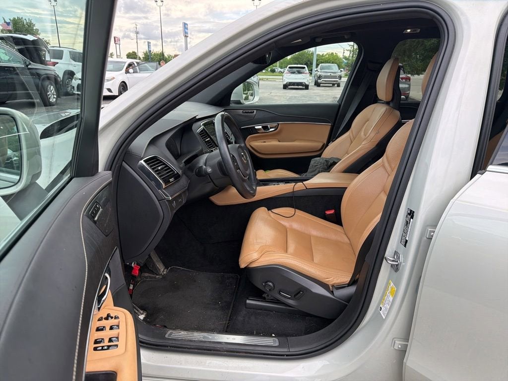 2021 Volvo XC90 Inscription