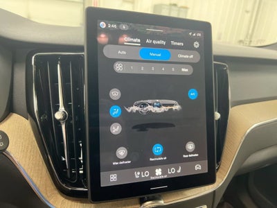 2026 Volvo XC60 Plus