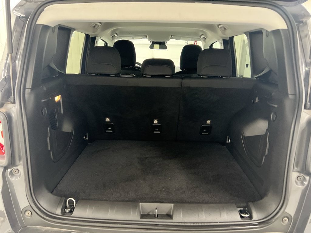 2023 Jeep Renegade Altitude