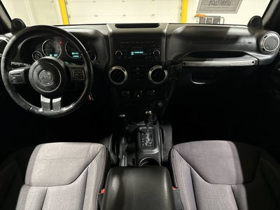 2013 Jeep Wrangler Unlimited Sahara