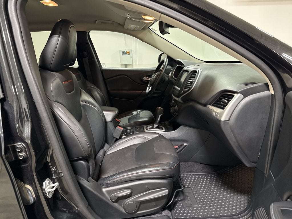 2016 Jeep Cherokee Trailhawk
