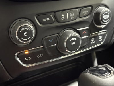2020 Jeep Cherokee Altitude