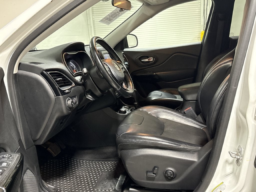 2020 Jeep Cherokee Altitude