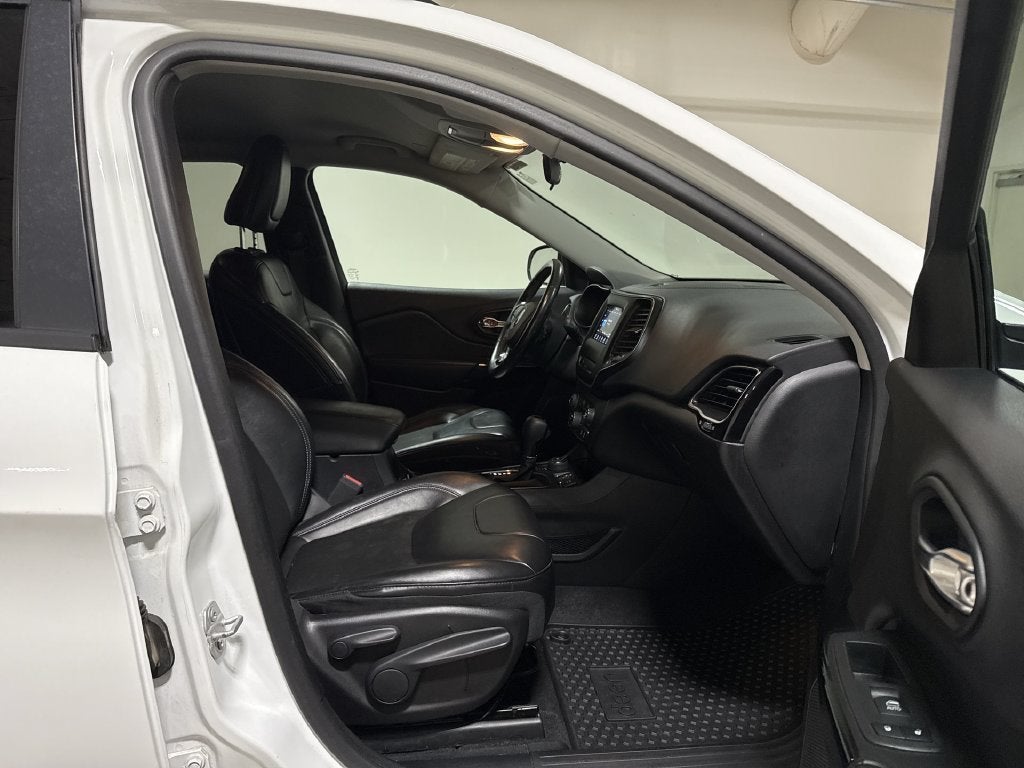 2020 Jeep Cherokee Altitude