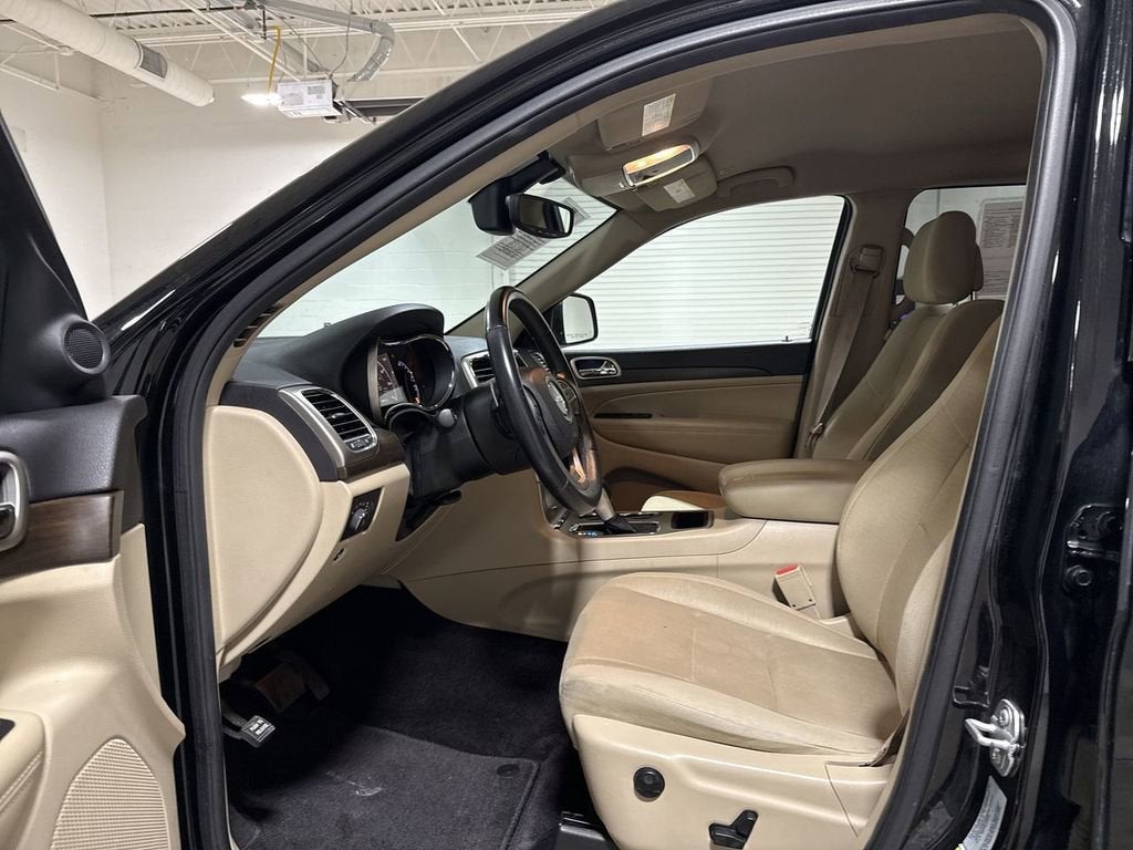 2017 Jeep Grand Cherokee Laredo
