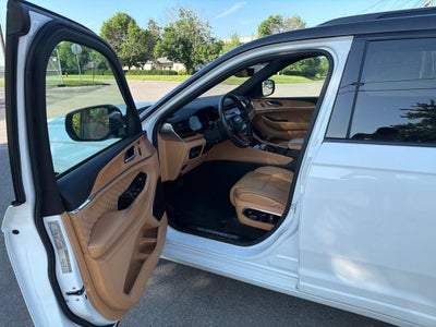 2023 Jeep Grand Cherokee L Summit Reserve
