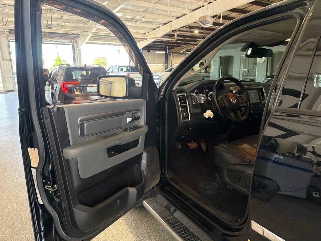 2013 RAM 1500 SLT