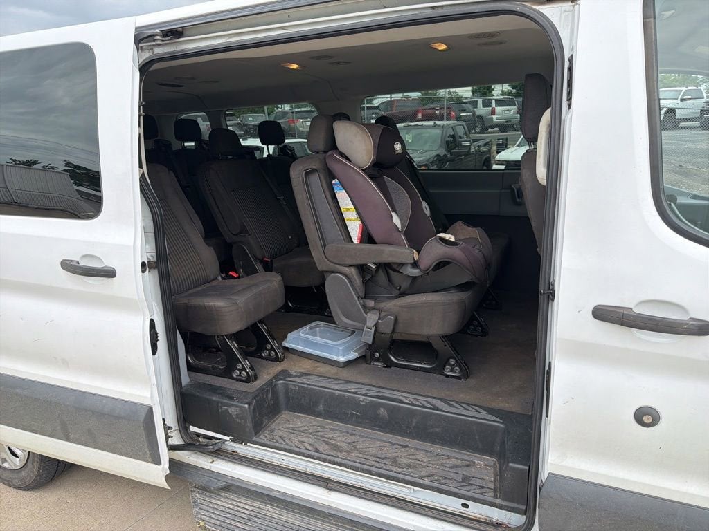 2017 Ford Transit Wagon XL