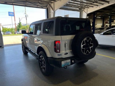 2023 Ford Bronco Base