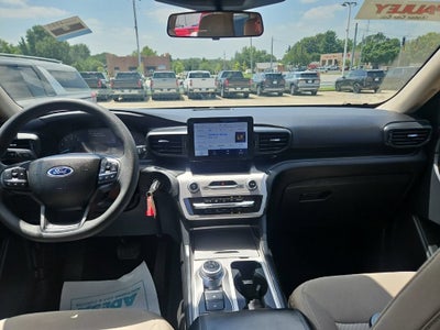 2022 Ford Explorer Base