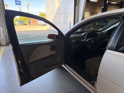 2006 Saturn Ion ION 2 4dr Sdn Auto