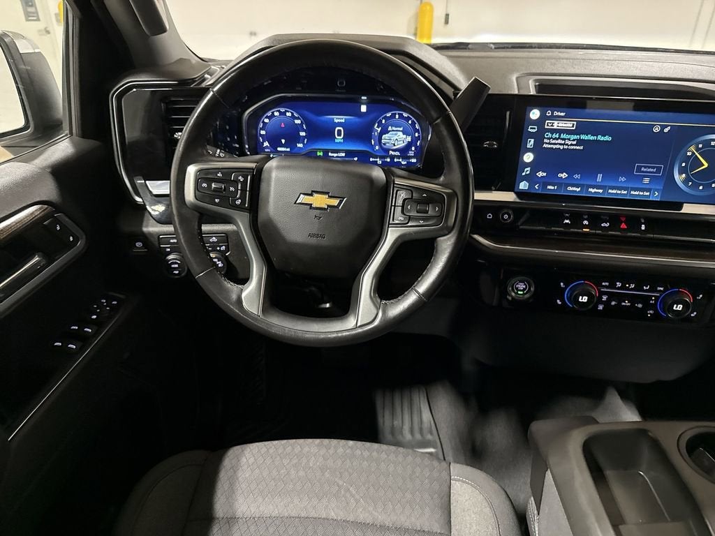 2022 Chevrolet Silverado 1500 LT (2FL)
