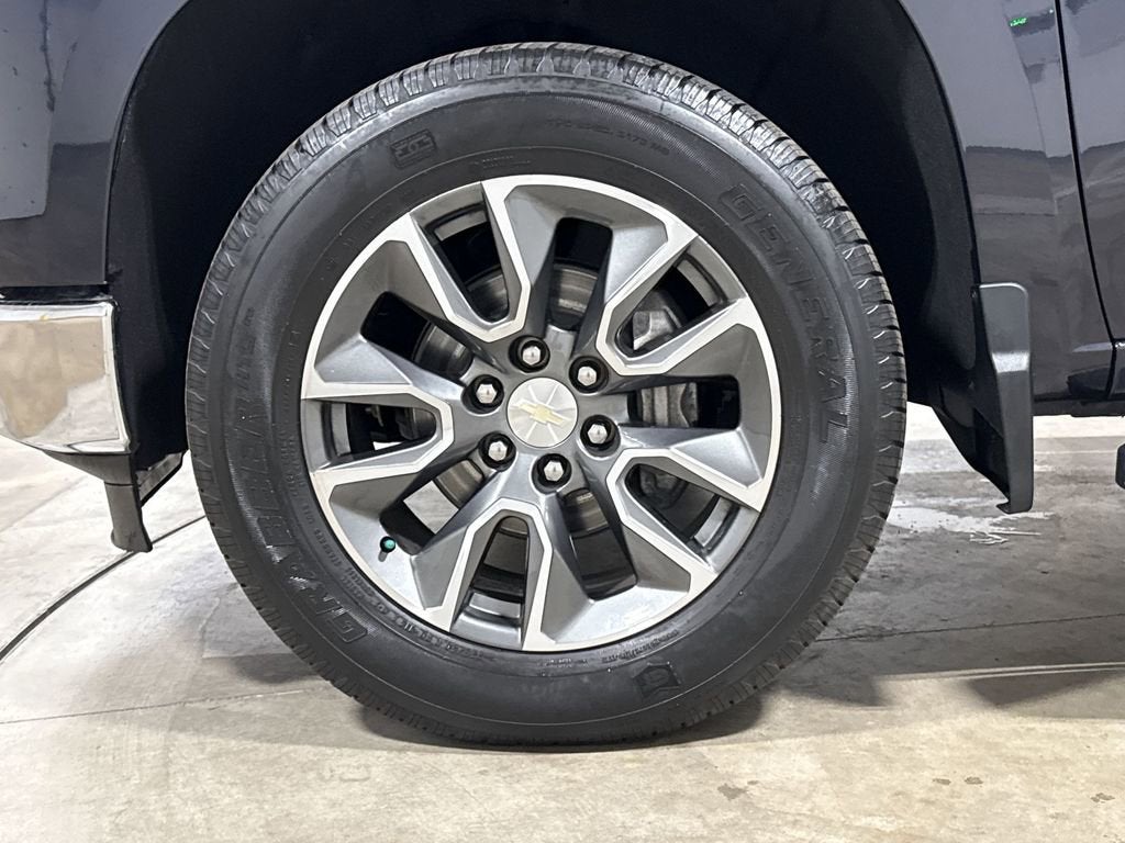 2022 Chevrolet Silverado 1500 LT (2FL)