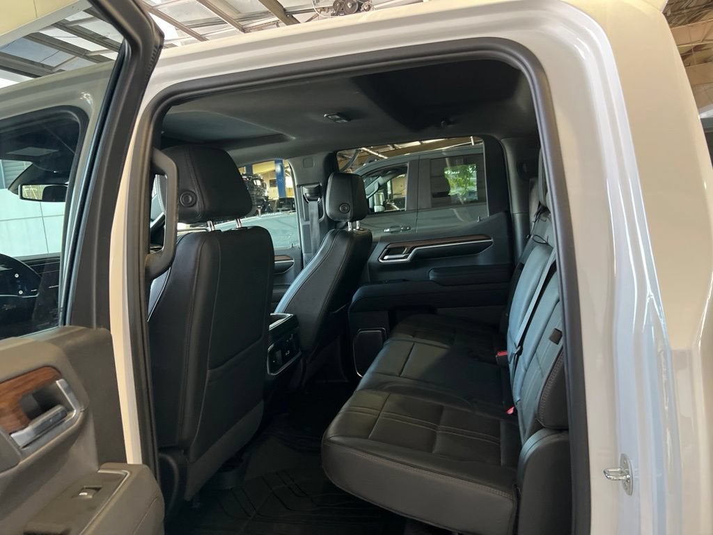 2022 Chevrolet Silverado 1500 High Country