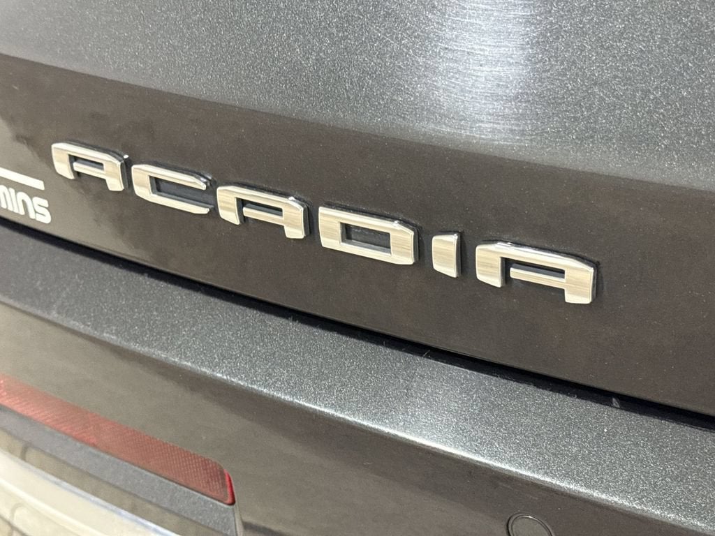 2022 GMC Acadia Denali