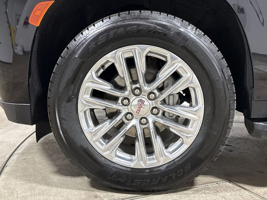 2024 GMC Yukon SLT