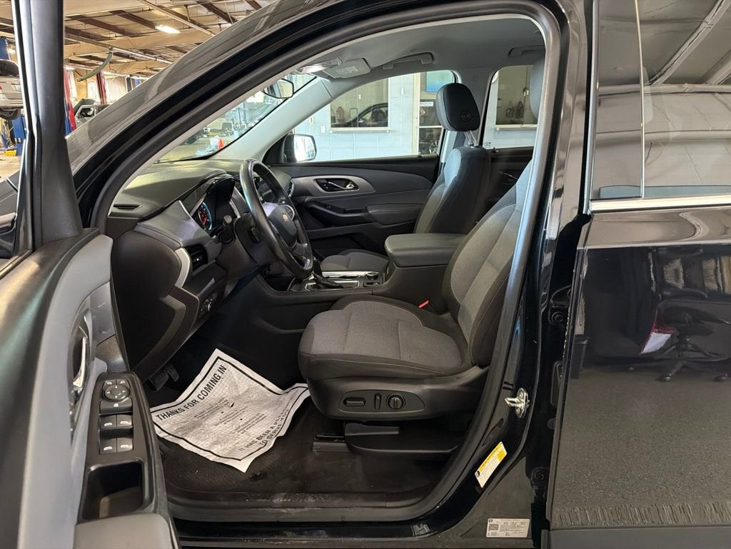 2019 Chevrolet Traverse LT Cloth