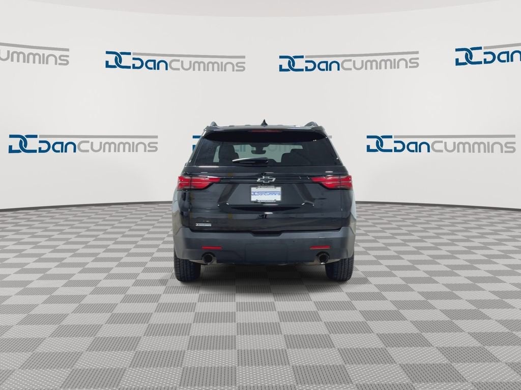 2022 Chevrolet Traverse LT Cloth