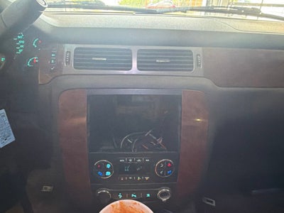 2008 Chevrolet Suburban LT w/2LT