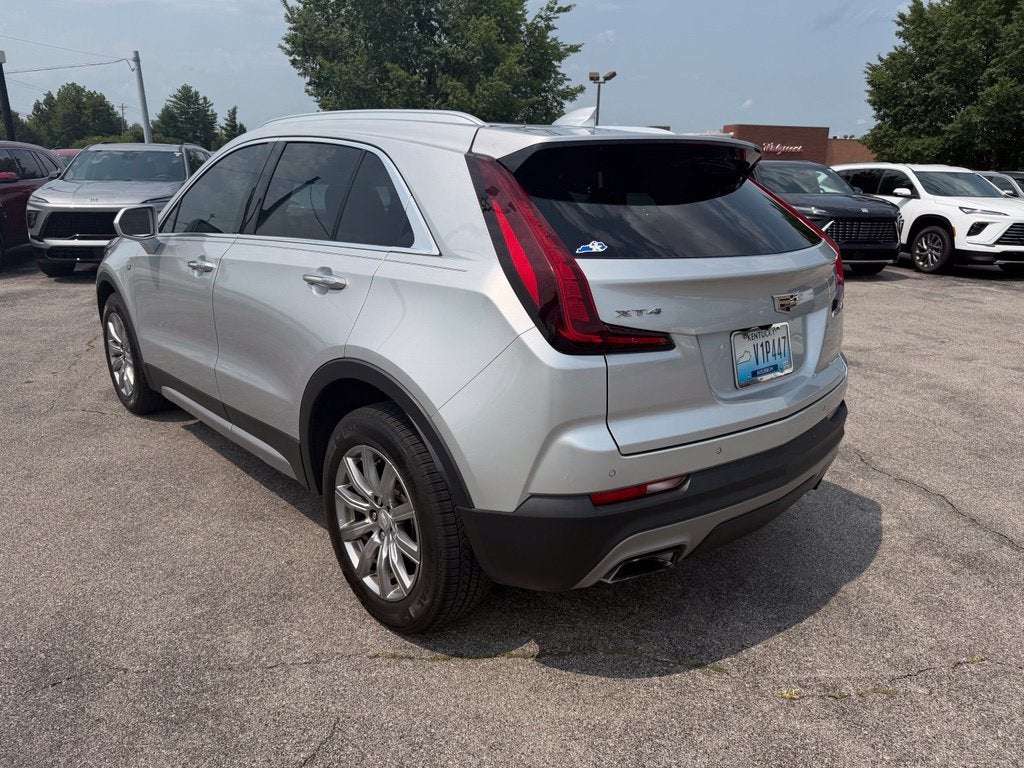 2020 Cadillac XT4 FWD Premium Luxury