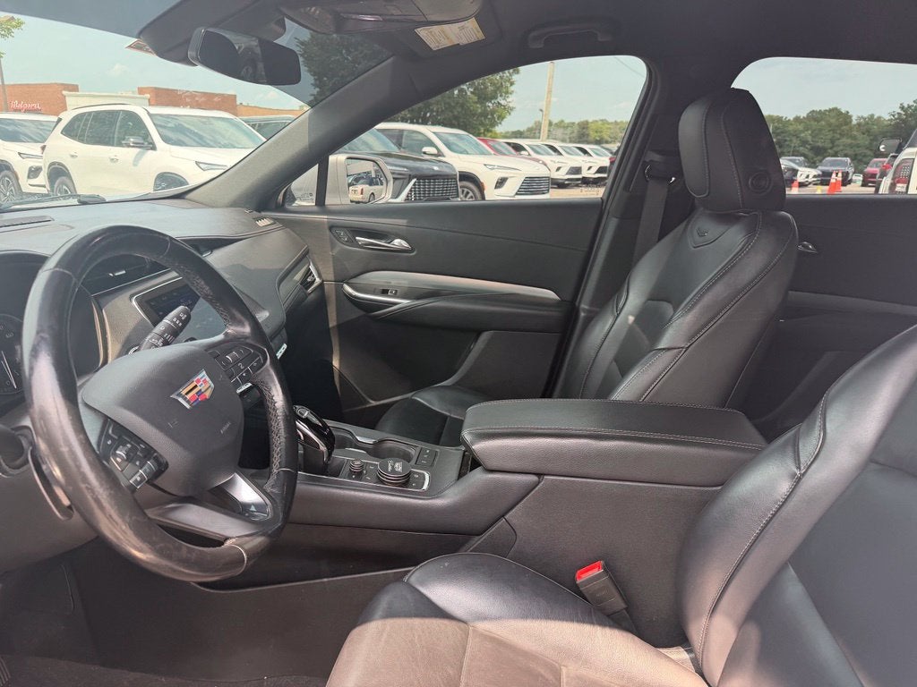 2020 Cadillac XT4 FWD Premium Luxury