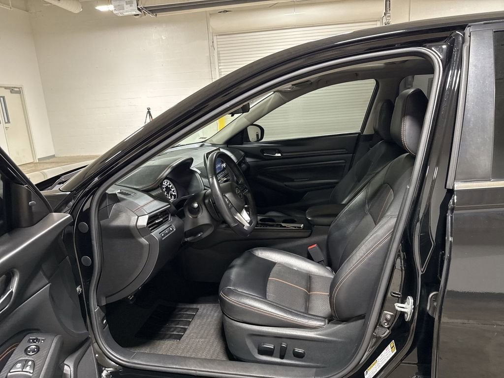 2021 Nissan Altima 2.0 SR