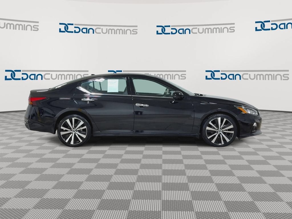 2022 Nissan Altima 2.5 Platinum