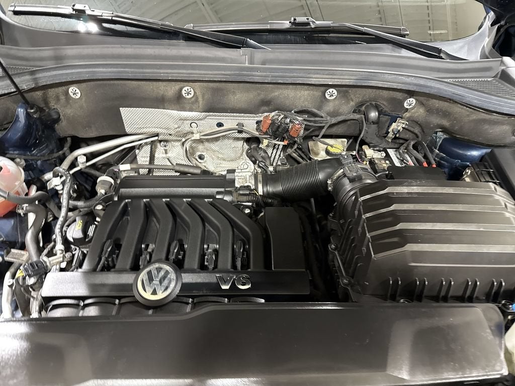 2021 Volkswagen Atlas Cross Sport 3.6L V6 SE w/Technology