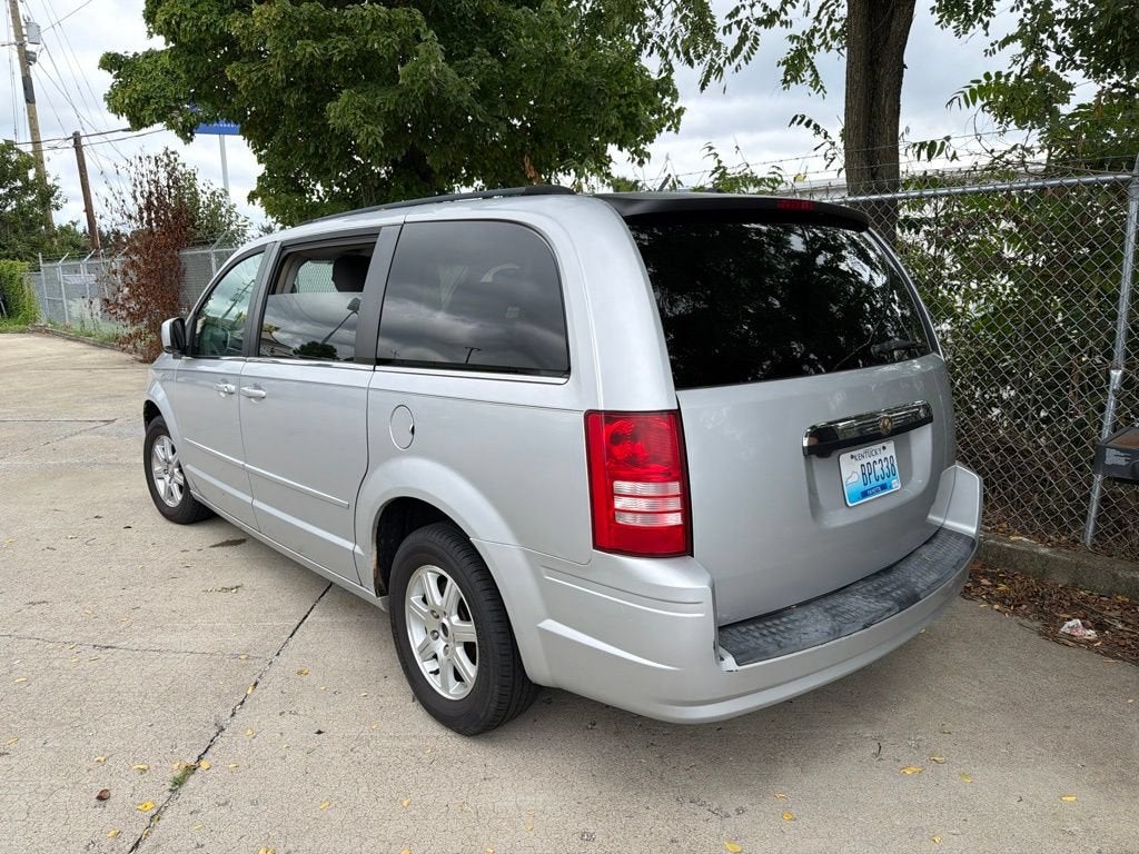 2008 Chrysler Town & Country Touring