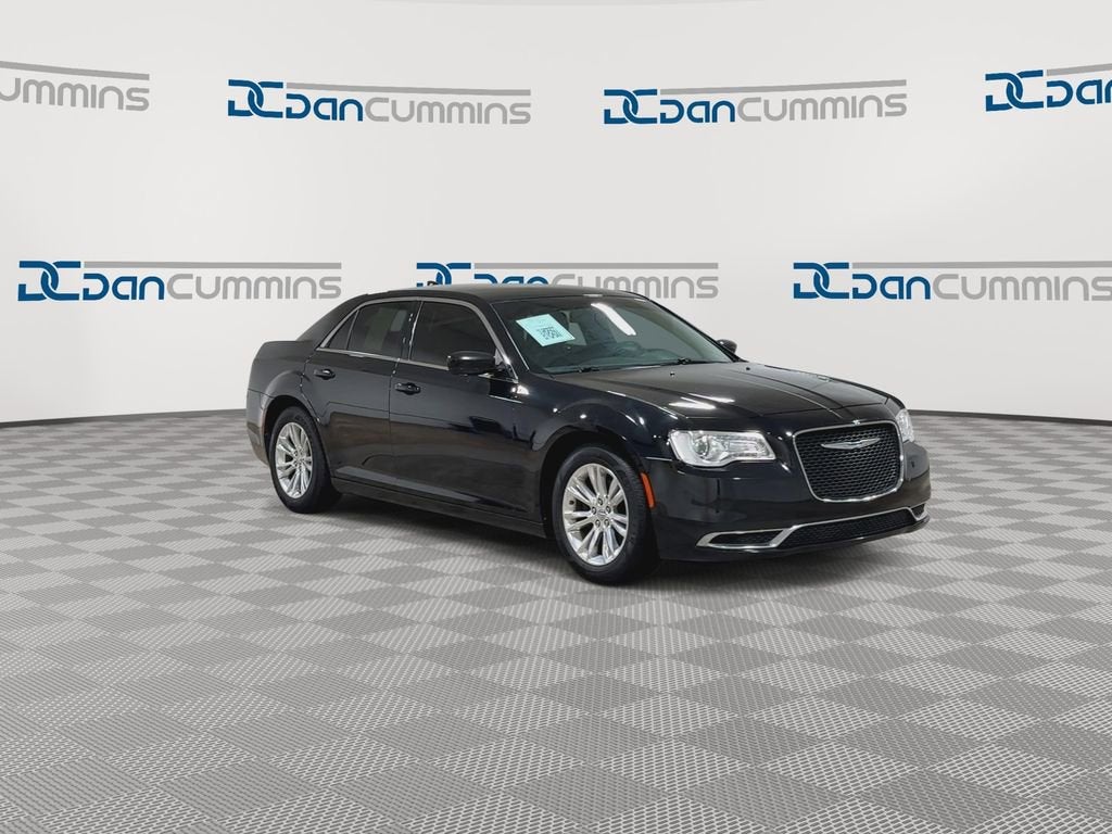 2018 Chrysler 300 Touring L