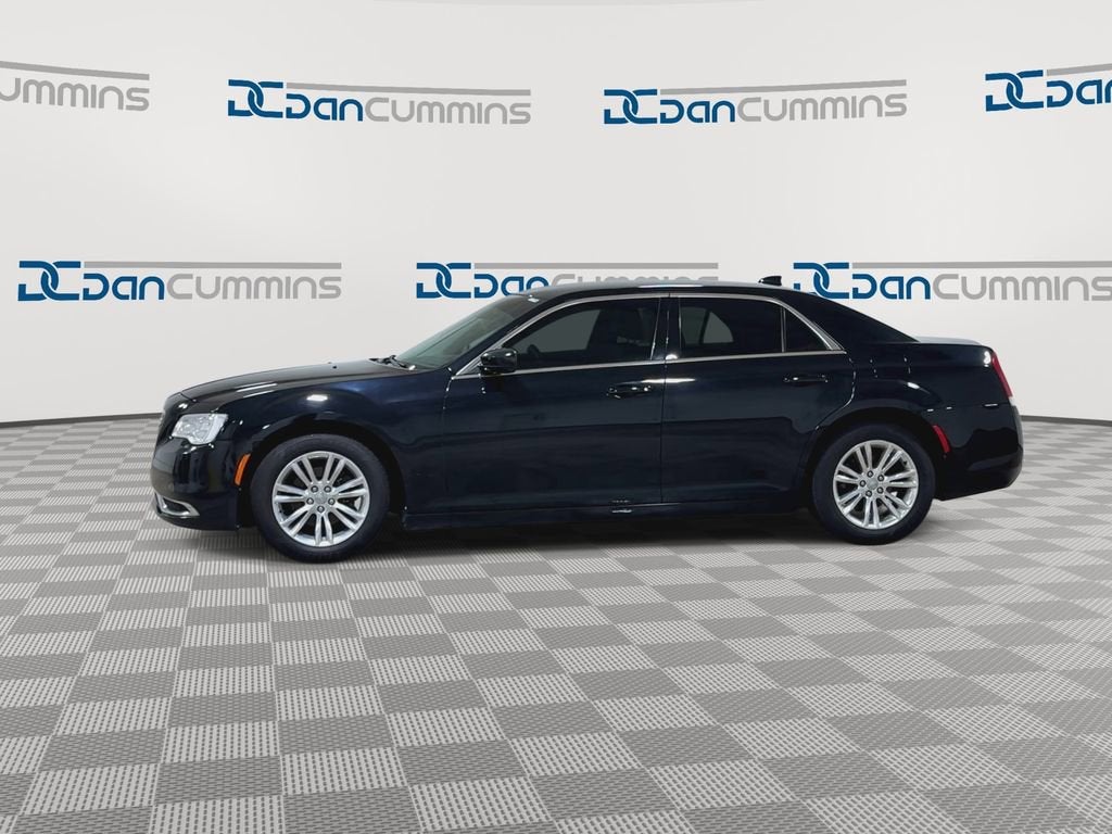 2018 Chrysler 300 Touring L