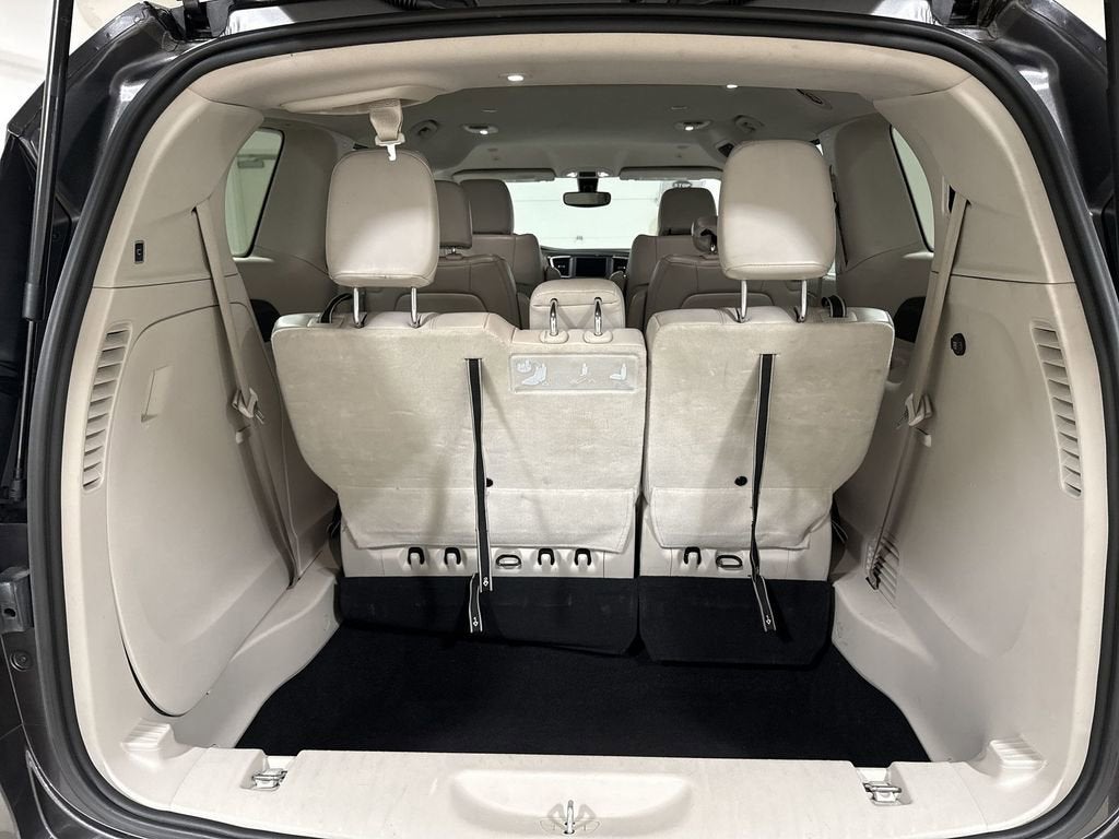 2021 Chrysler Voyager LXI