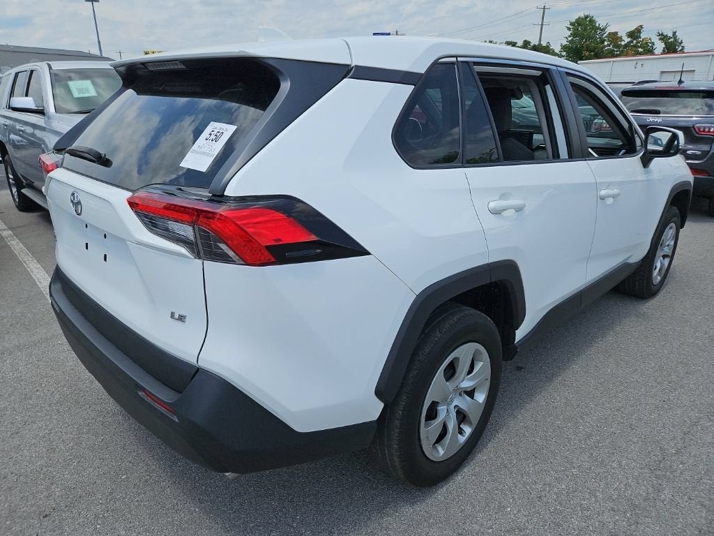 2022 Toyota RAV4 LE
