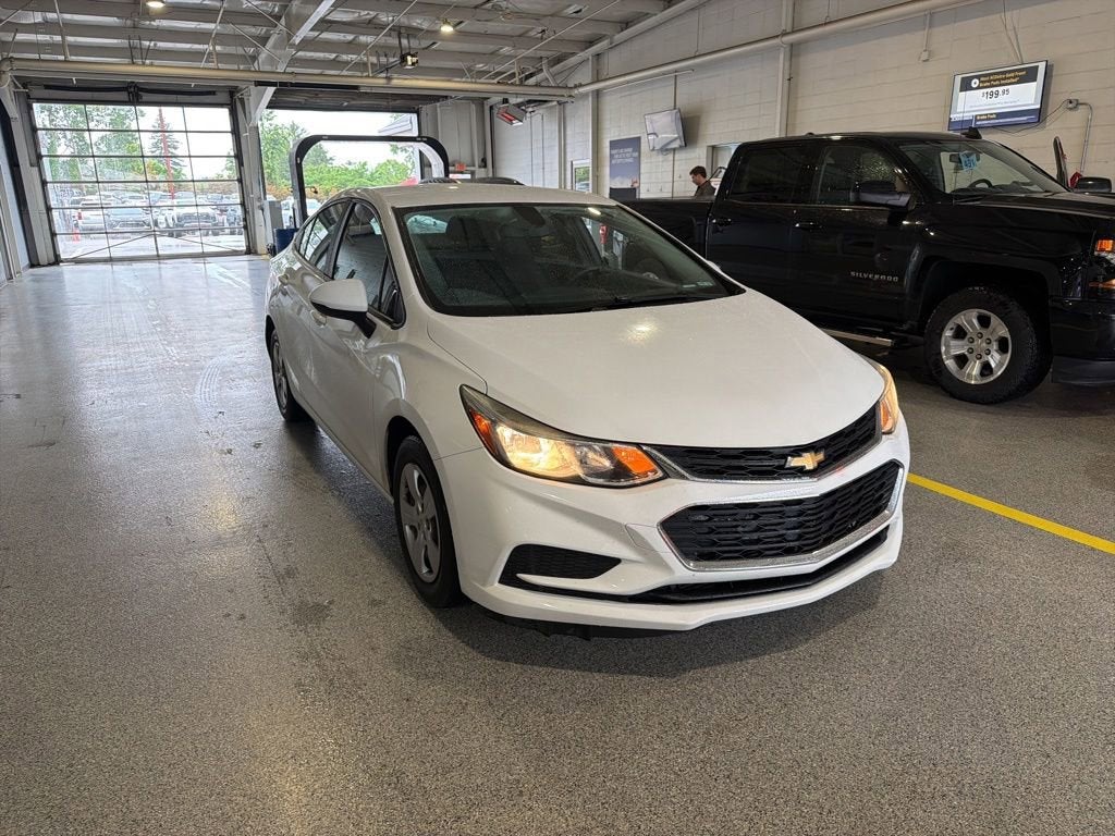2017 Chevrolet Cruze LS