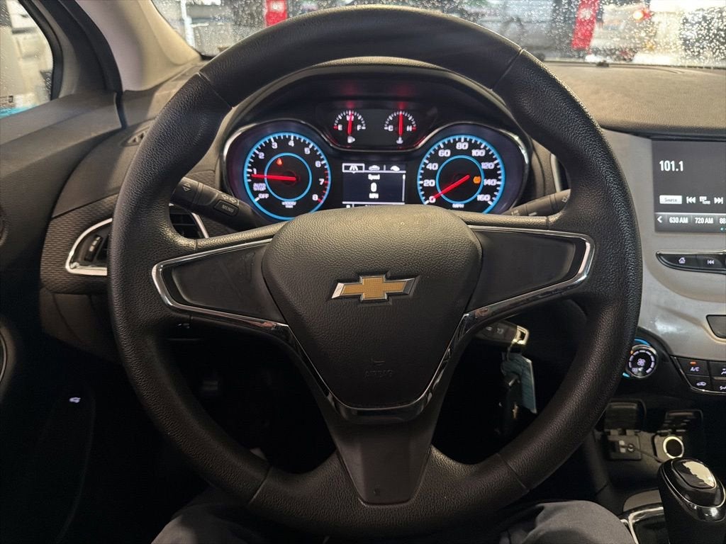 2017 Chevrolet Cruze LS
