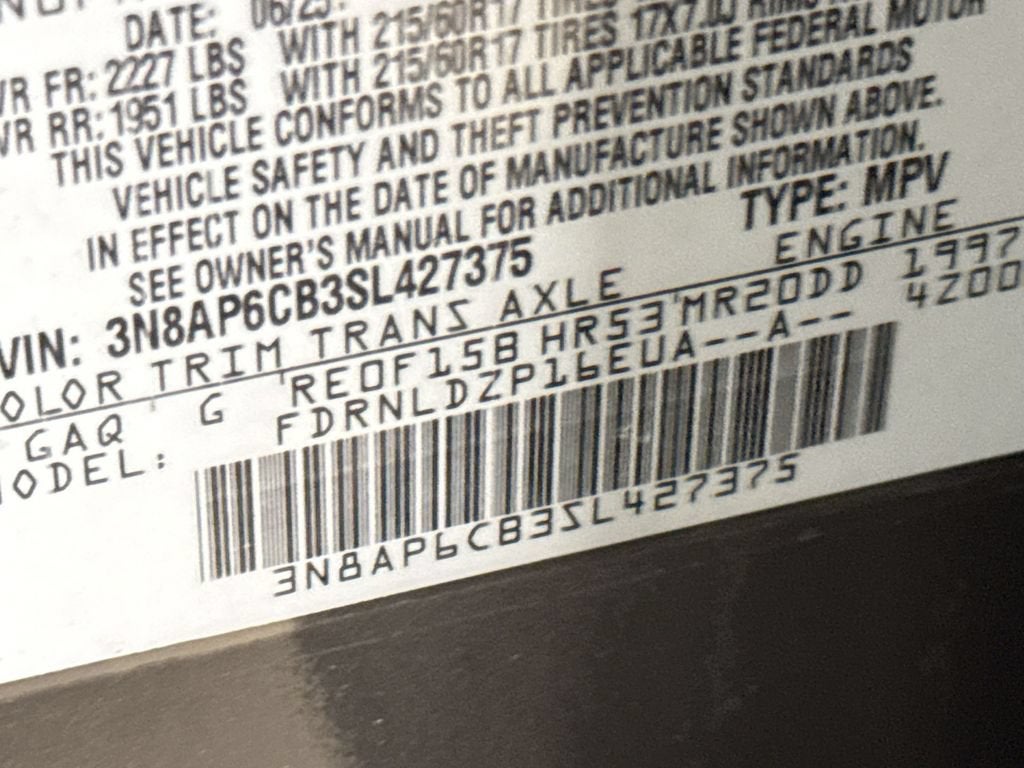2025 Nissan Kicks SV