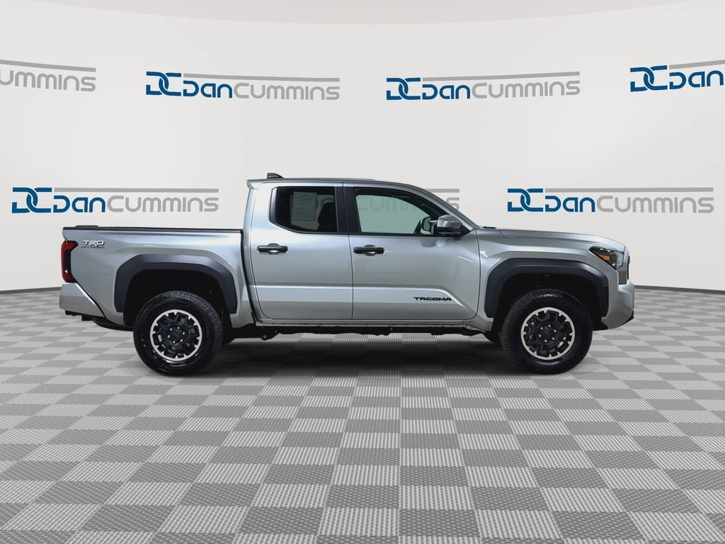 2024 Toyota Tacoma 4WD SR5