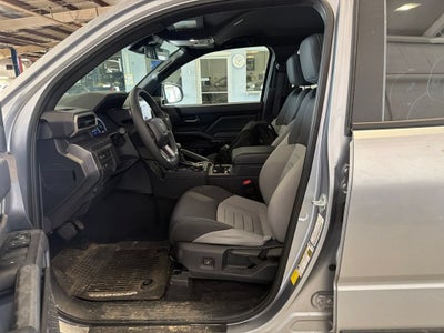 2025 Toyota Tacoma 4WD SR