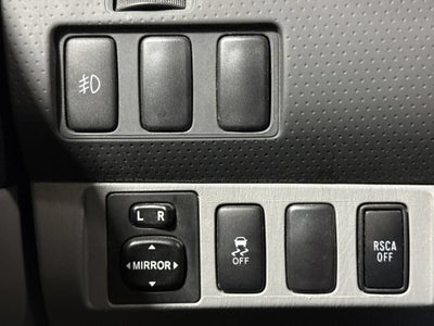 2015 Toyota Tacoma 4WD Double Cab LB V6 AT (Natl)