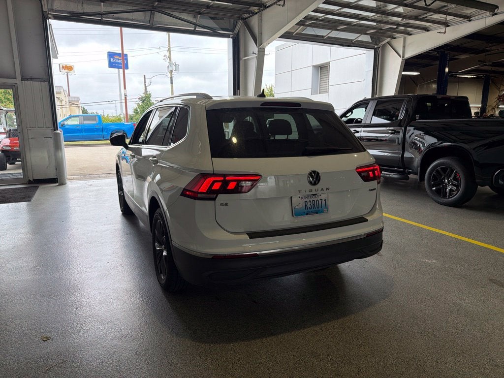 2022 Volkswagen Tiguan SE